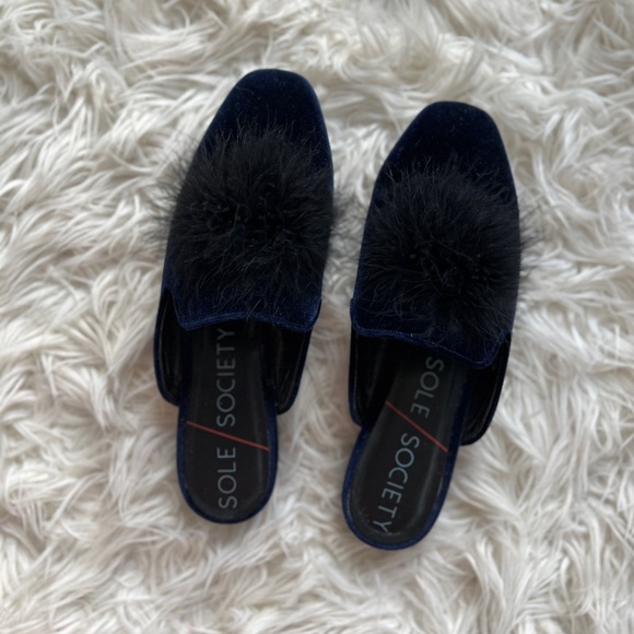 Sole Society | Navy Velvet Slides w/ Black Puff - Picture 7 of 8